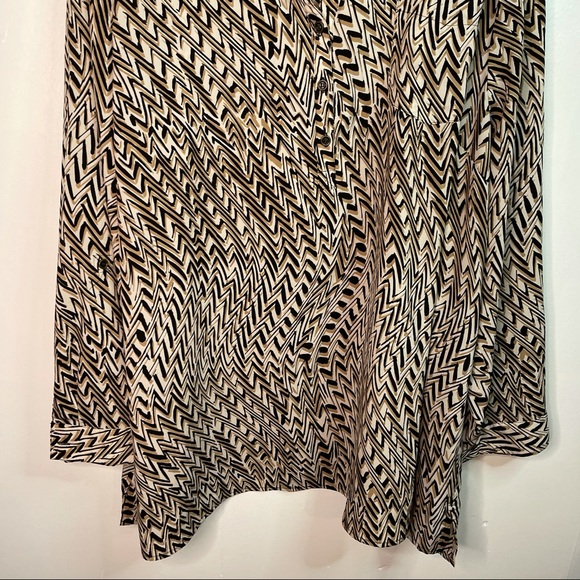 Catherine’s Animal Print Shirt - Picture 3 of 7